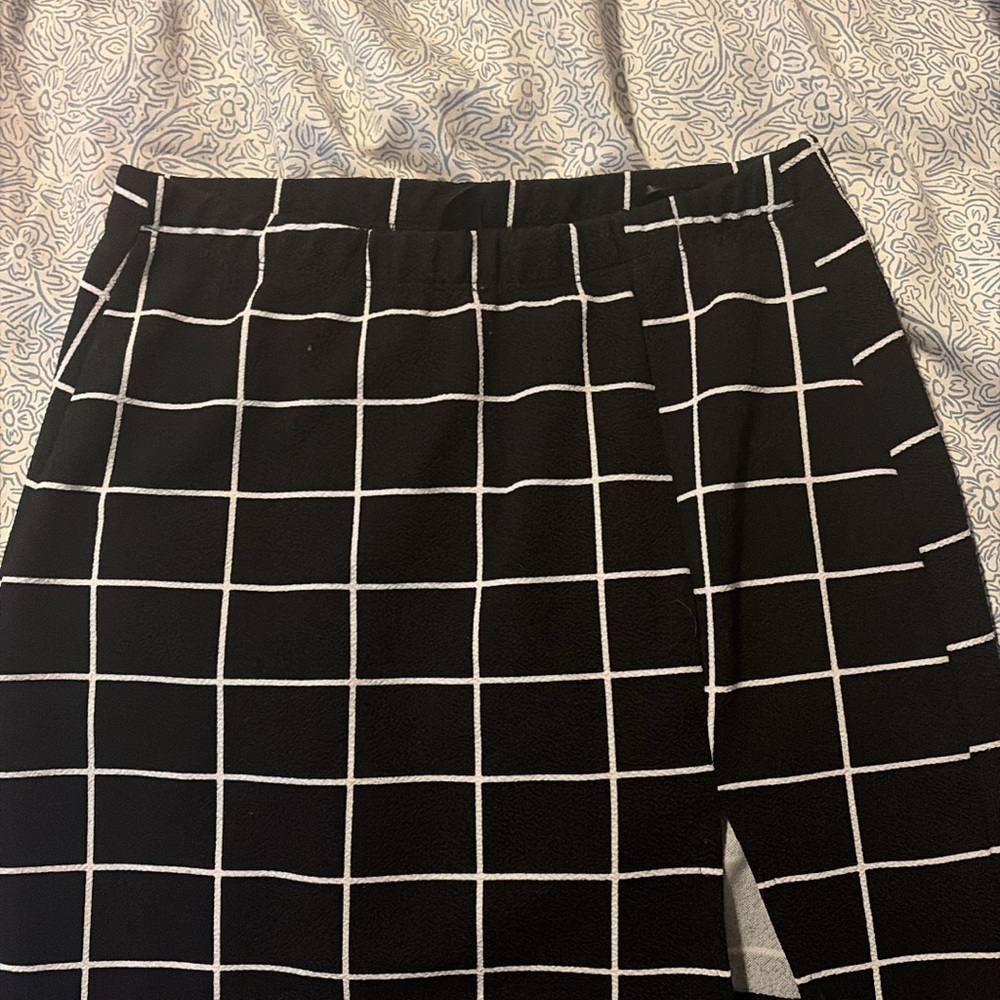 SHEIN Black and White Windowpane Mini Skirt